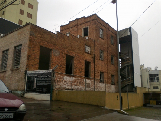 TRANSFORMAÇÃO DO ANTIGO MOINHO PROGRESSO EM EDIFÍCIO COMERCIAL PARA LOCAÇÃO - (5 PAVIMENTOS) - SÃO PELEGRINO